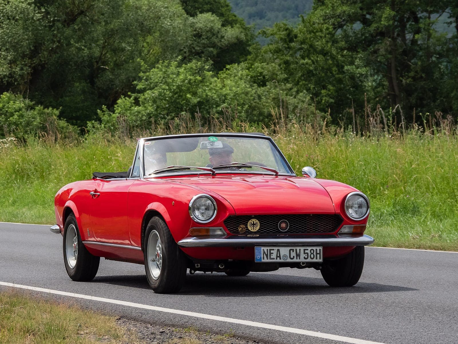 Driving Vintage — self-drive classic convertible (Fiat 124 Spider)
